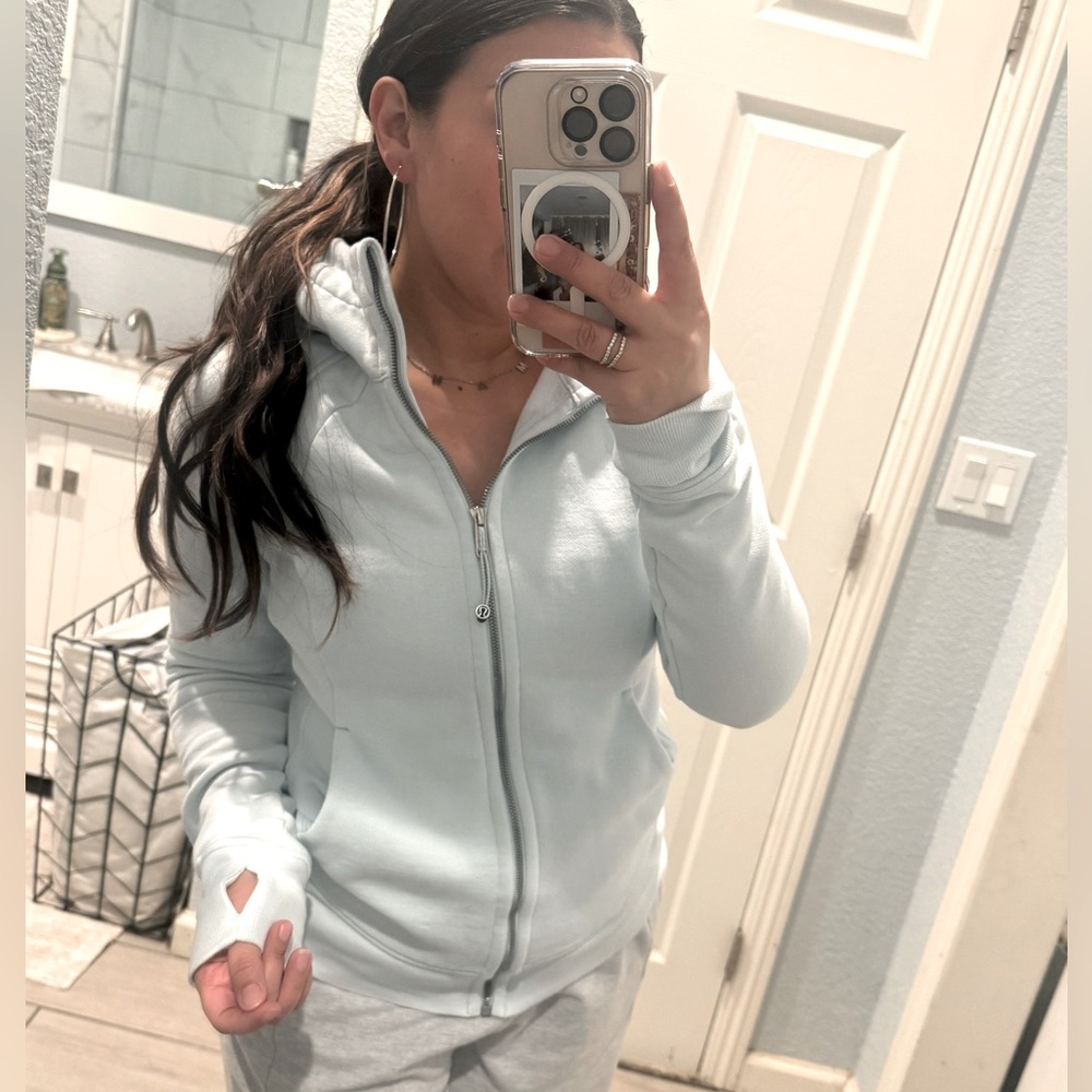 Lululemon scuba zip up hoodie baby blue - Picture 15 of 15
